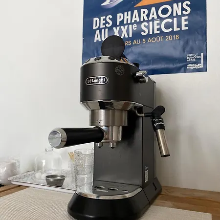 Appartement Proche Pantheon - Voisin De Emily In