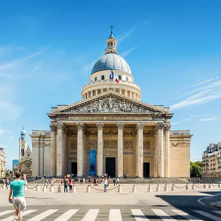 דירה Proche Pantheon - Voisin De Emily In *