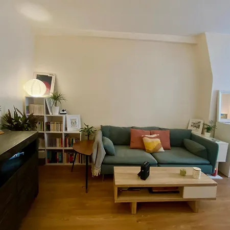 Proche Panthéon - Voisin De Emily In * París